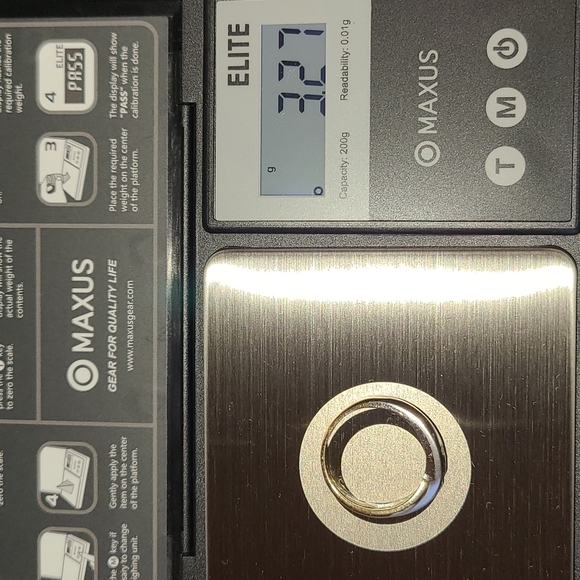 White and yellow 14K gold ring with dimonds - Picture 15 of 16